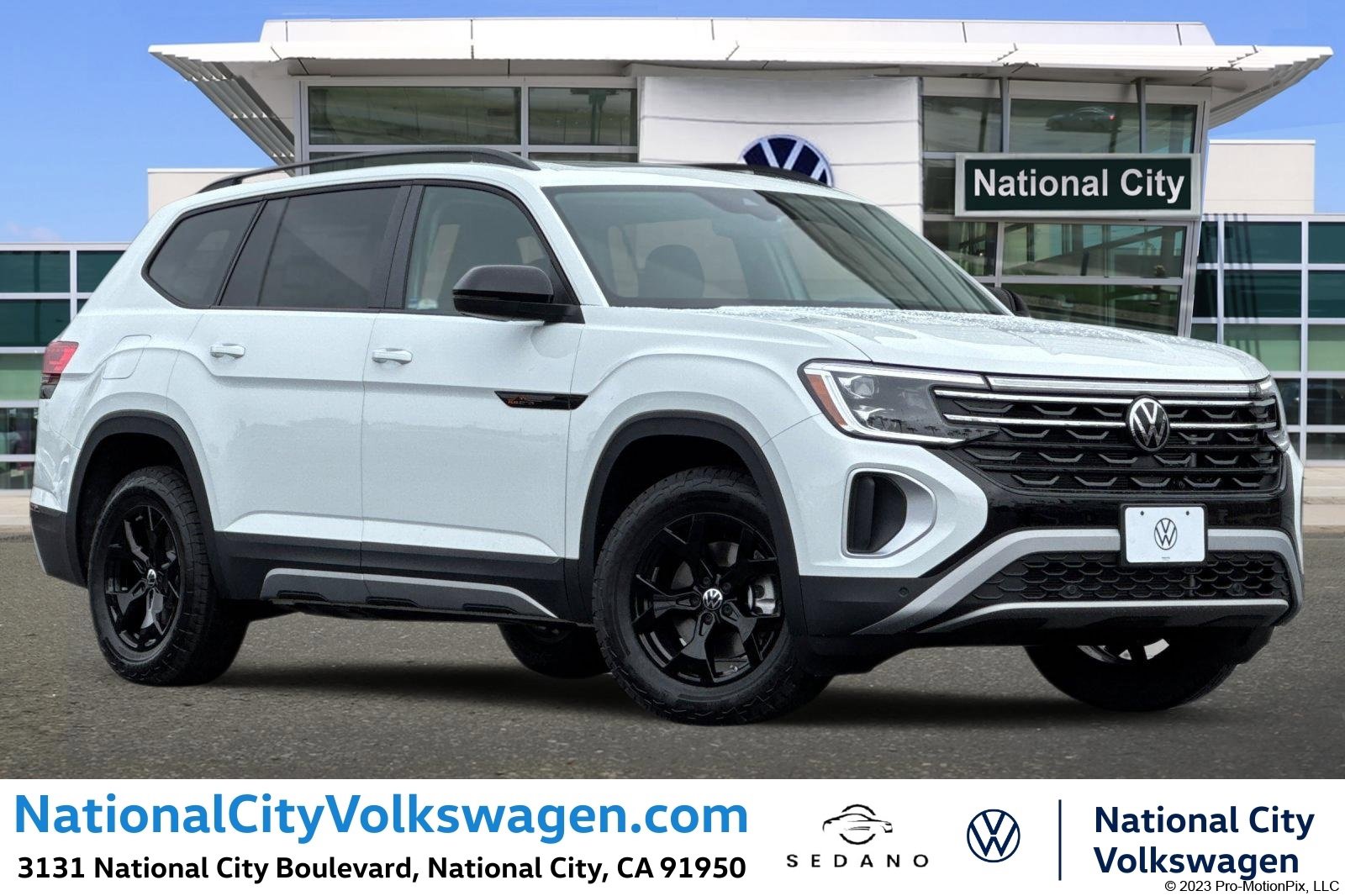New 2025 Volkswagen Atlas Peak Edition SE