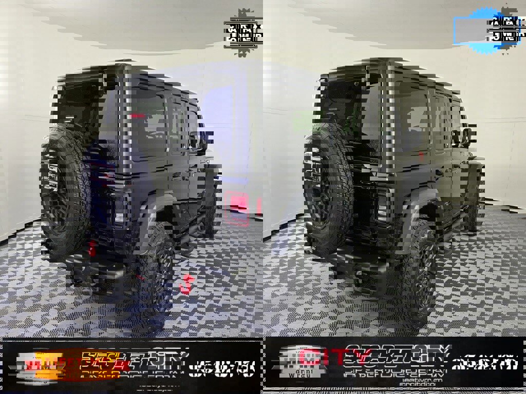 Used 2024 Jeep Wrangler Sport S image 7