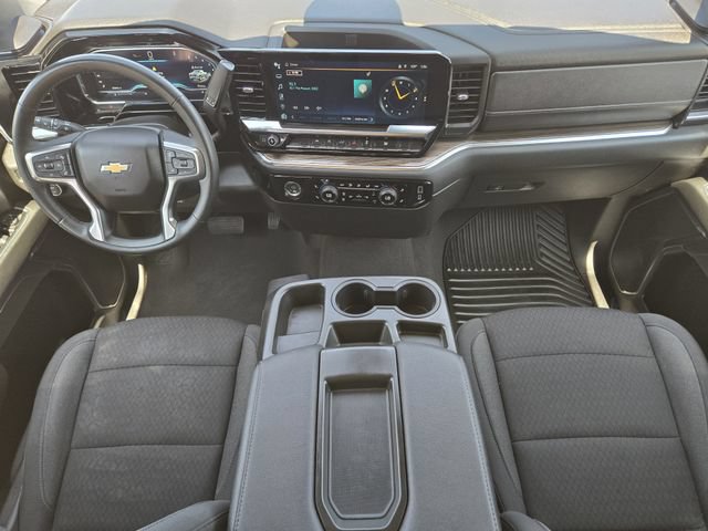 Used 2023 Chevrolet Silverado 1500 LT AWD/4WD image 25