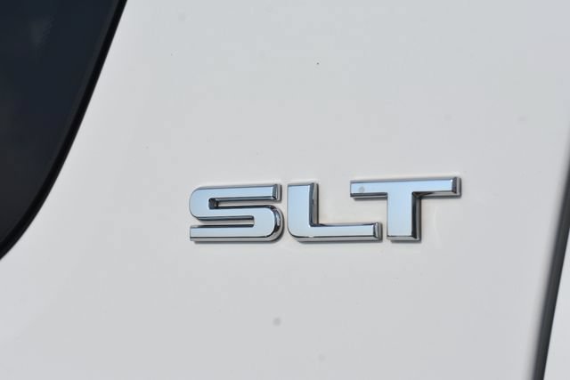 Used 2017 GMC Acadia SLT AWD/4WD image 17