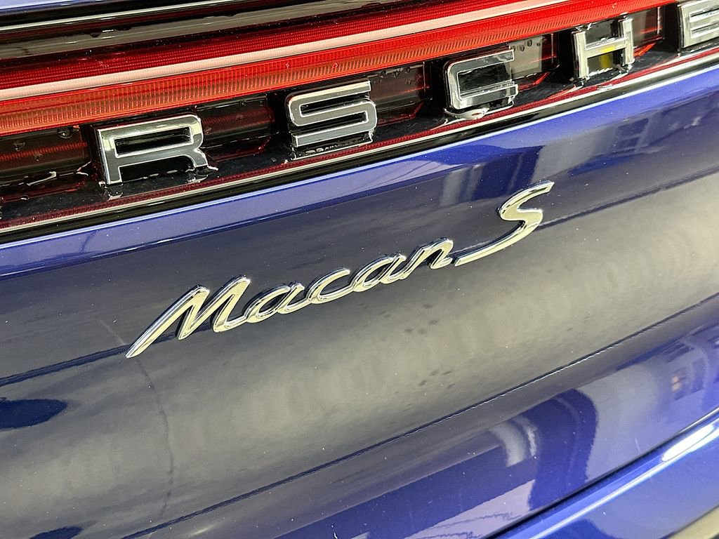 New 2025 Porsche Macan S AWD/4WD image 34