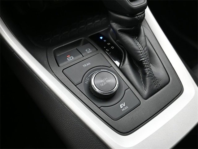 Used 2023 Toyota RAV4 XLE image 29