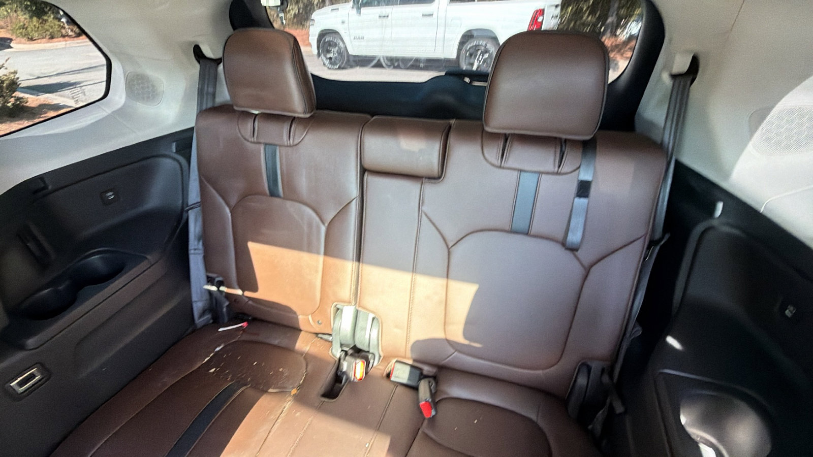 Used 2025 Honda Pilot Elite image 23