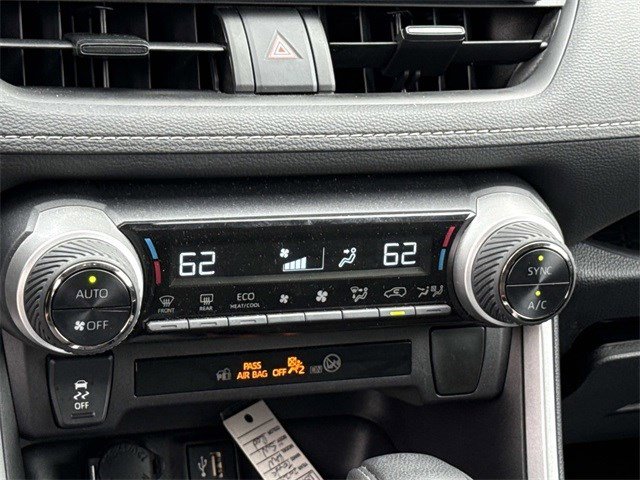 Used 2024 Toyota RAV4 XLE image 21