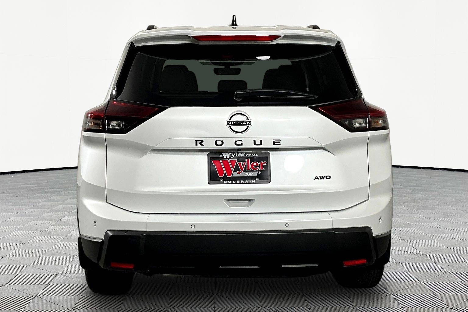 New 2026 Nissan Rogue Dark Armor AWD/4WD image 5