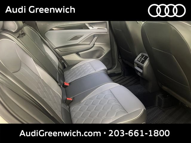 Used 2025 Volkswagen Tiguan SEL R-Line AWD/4WD image 15