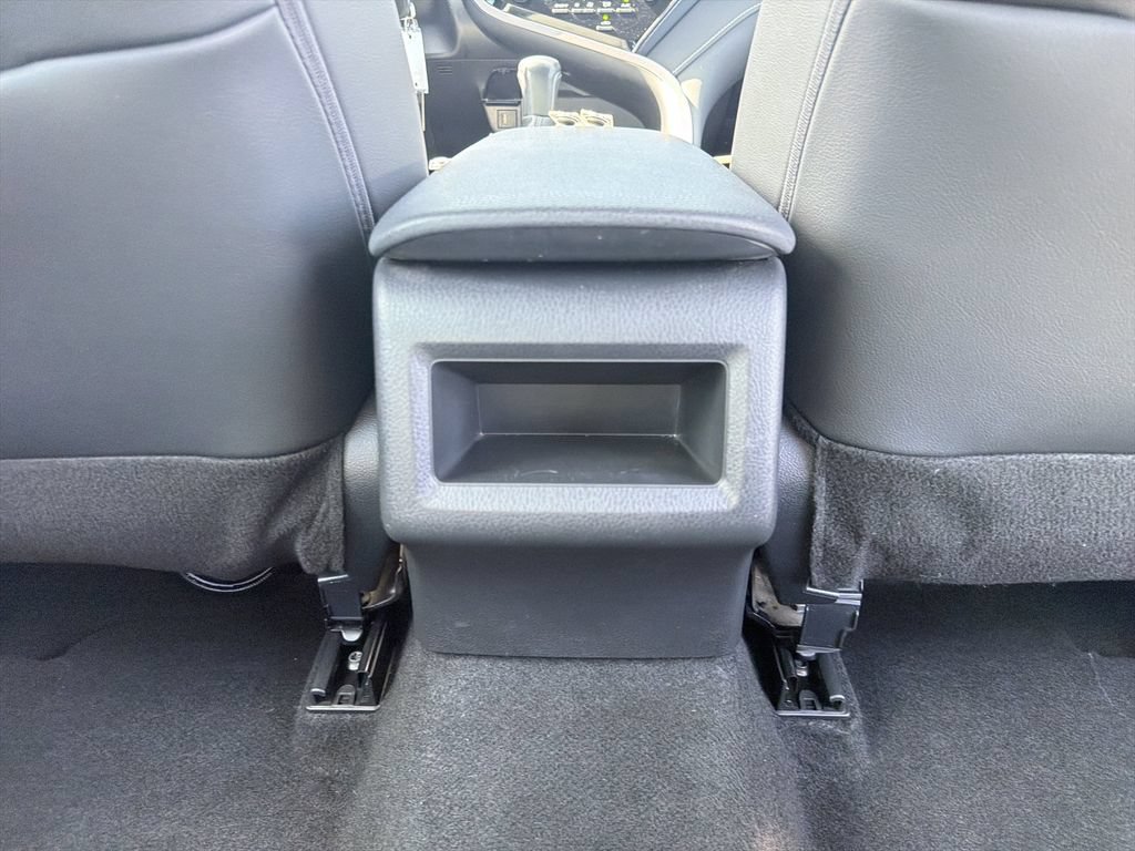 Used 2024 Toyota Camry SE FWD image 20