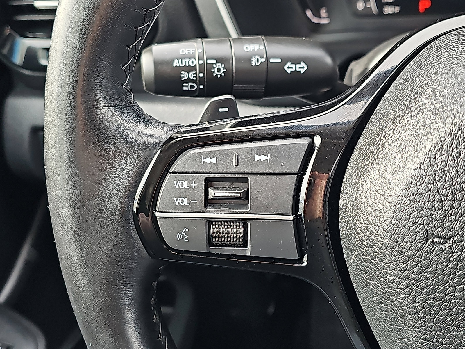 Used 2023 Honda Pilot Elite image 24