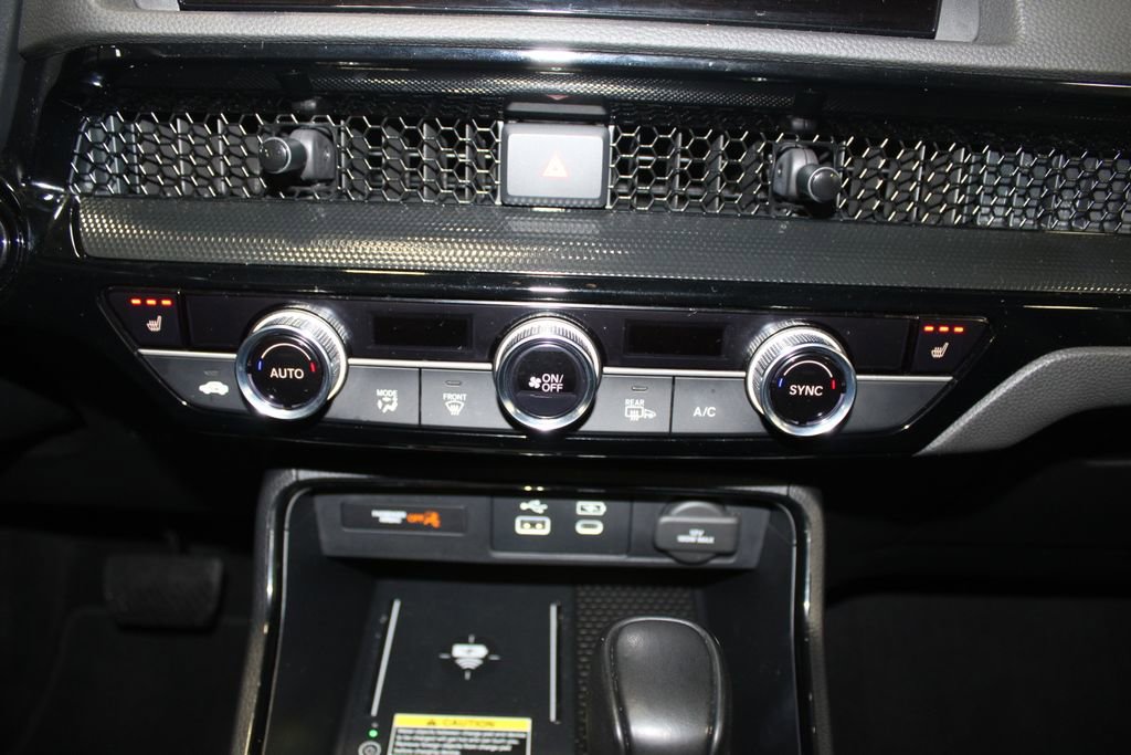 Used 2025 Honda CR-V Sport Touring image 32