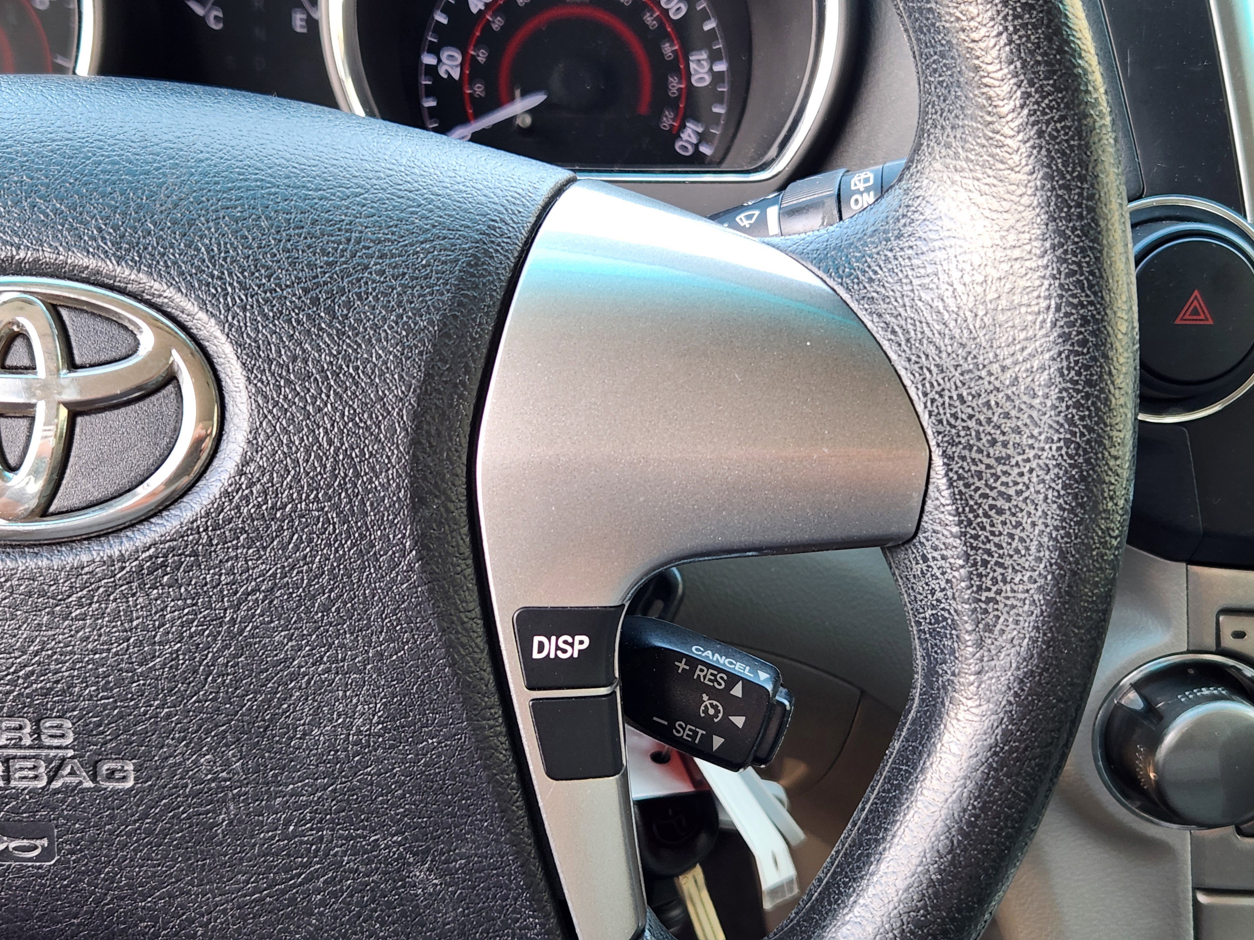 Used 2013 Toyota Highlander Plus image 23