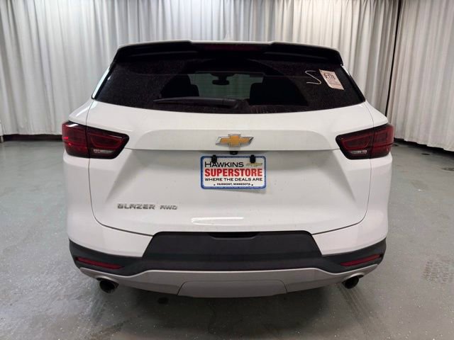 Used 2025 Chevrolet Blazer LT AWD/4WD image 6