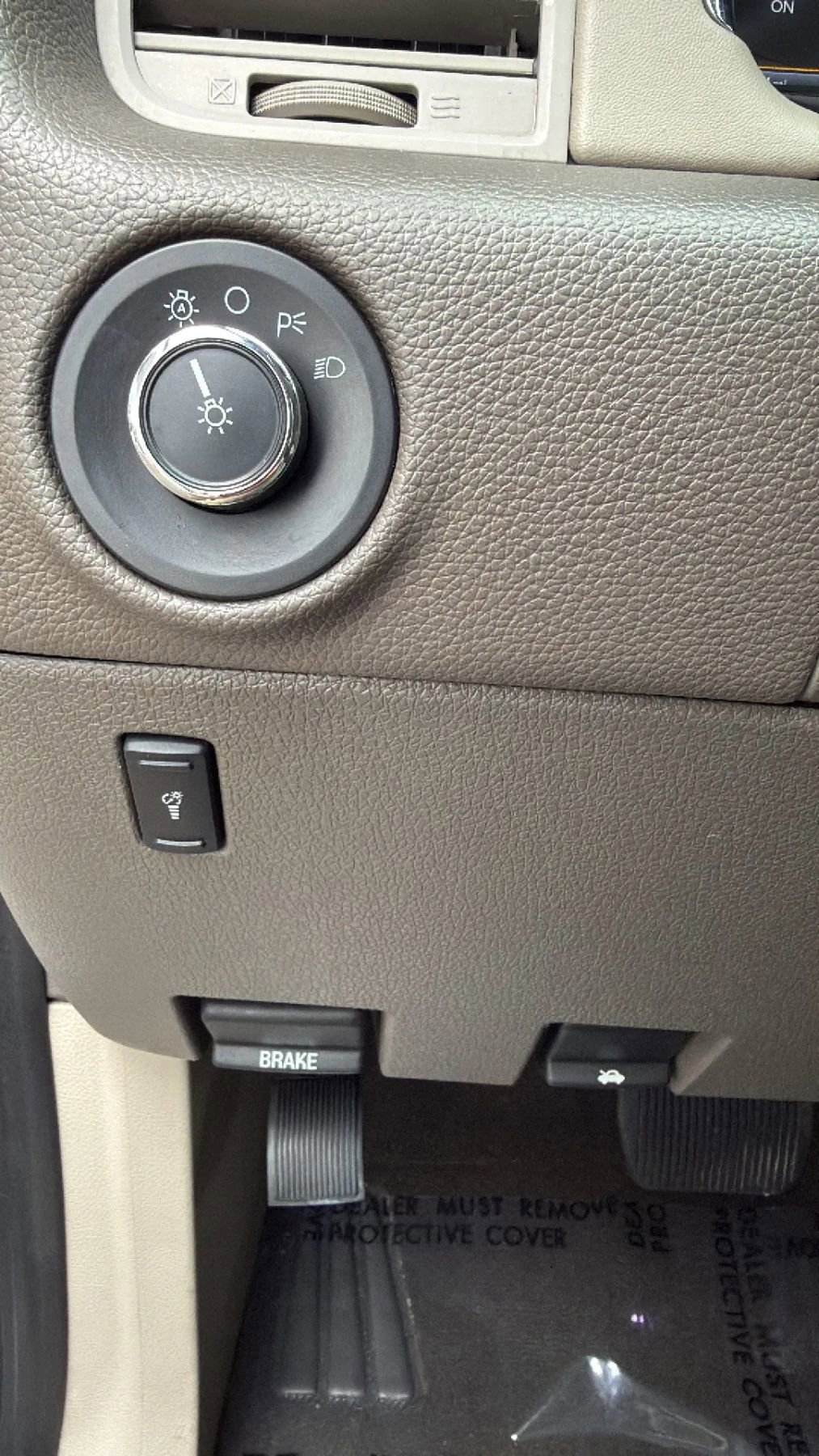 Used 2016 Lincoln Navigator Select image 26