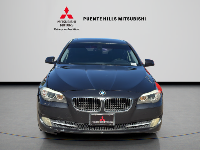 Used 2011 BMW 528i Sedan RWD image 2