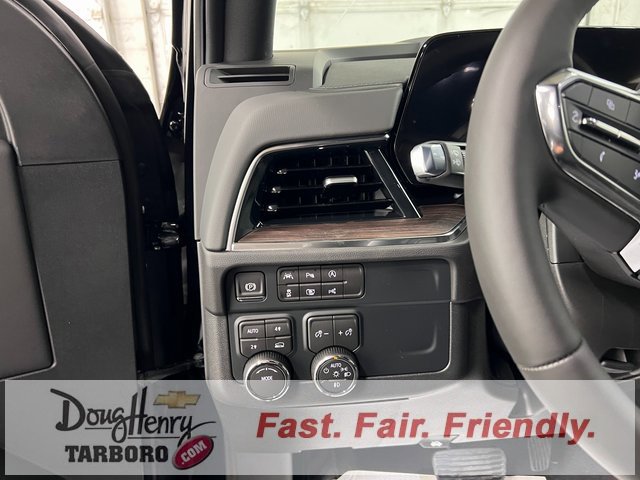 New 2026 Chevrolet Suburban LT w/ Comfort Package image 31