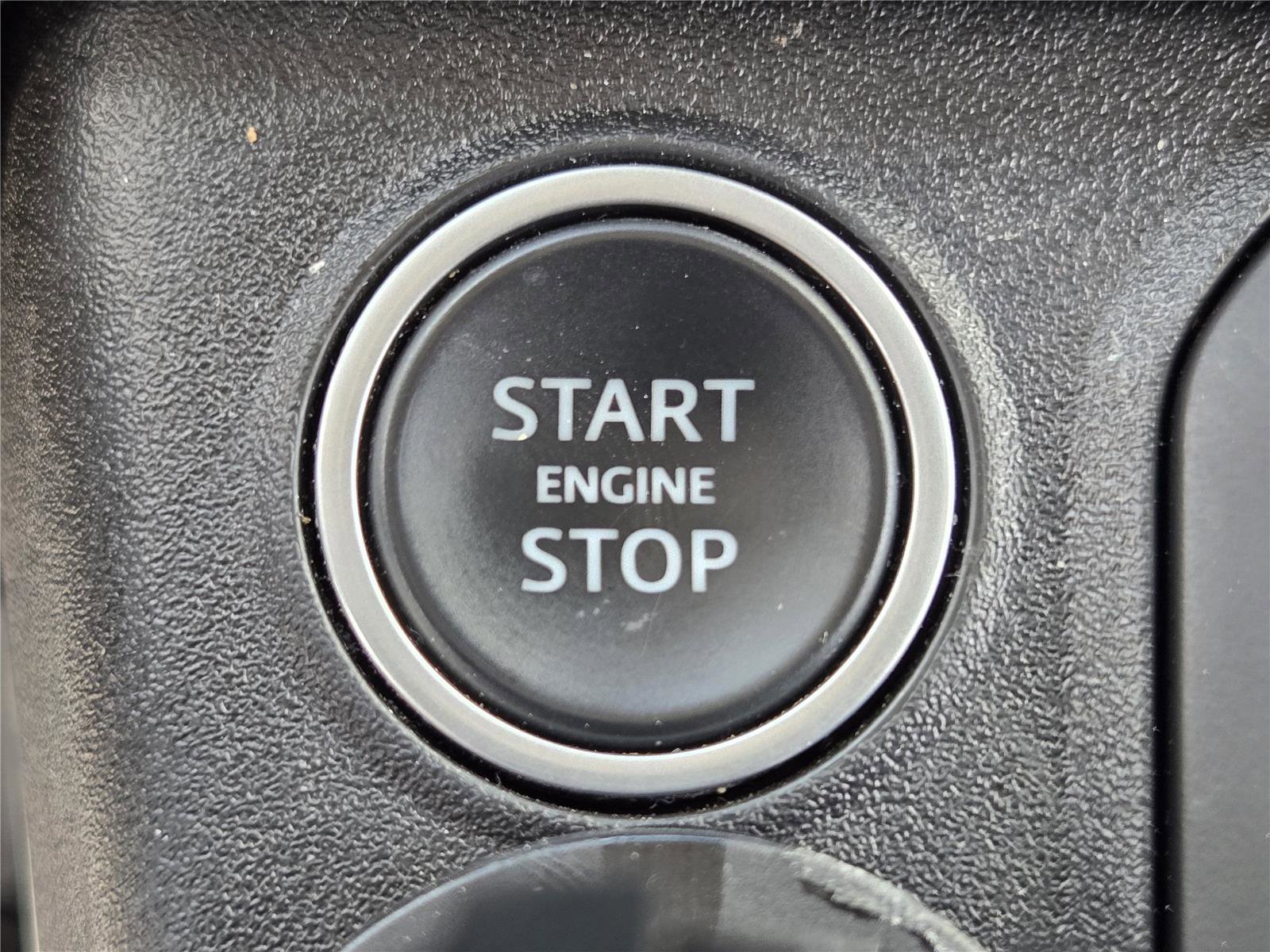 Used 2020 Land Rover Defender 110 SE AWD/4WD image 20
