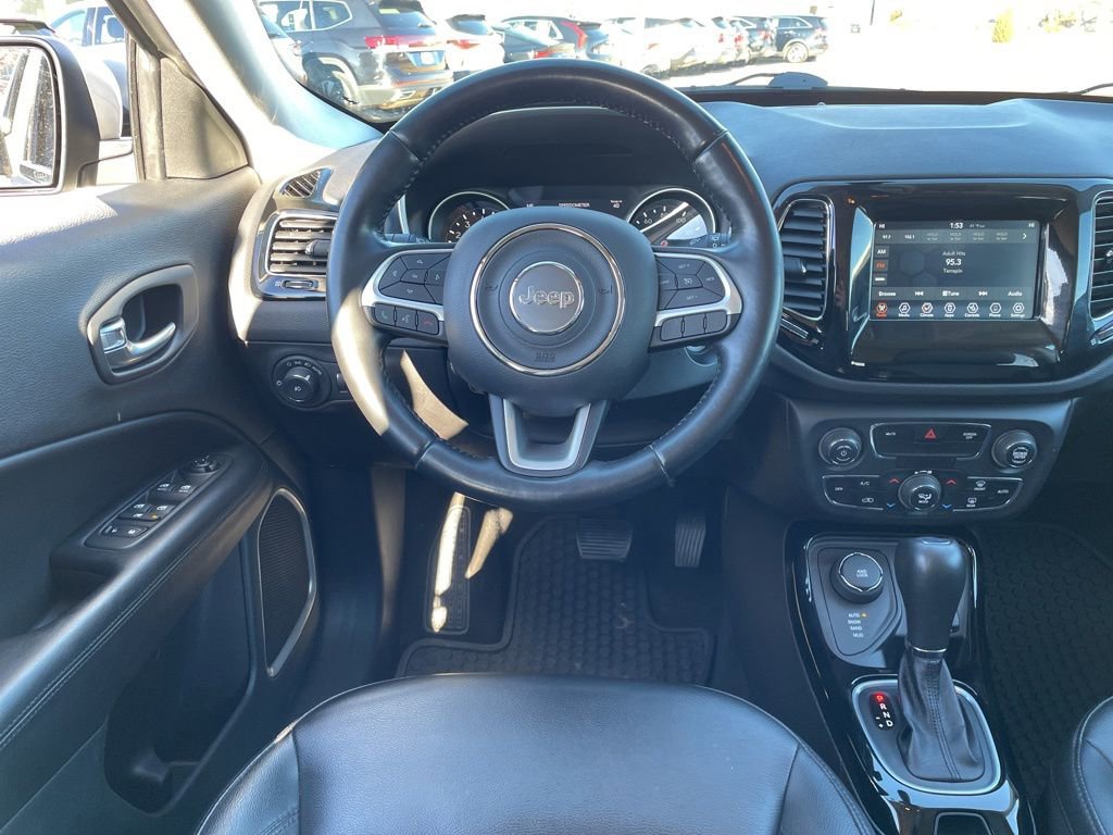 Used 2021 Jeep Compass Latitude image 12