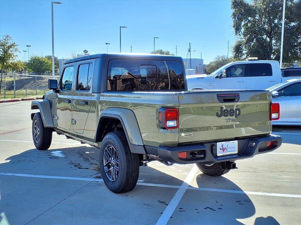 New 2026 Jeep Gladiator Sport image 2