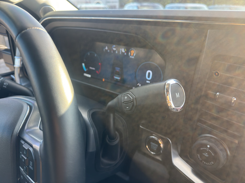 Used 2024 Ford F250 Lariat w/ Lariat Ultimate Package AWD/4WD image 15