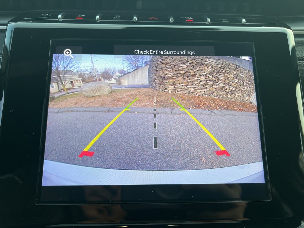 Used 2023 Jeep Grand Cherokee L Laredo image 19