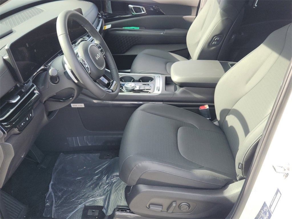 New 2025 Kia Carnival SX Prestige image 7