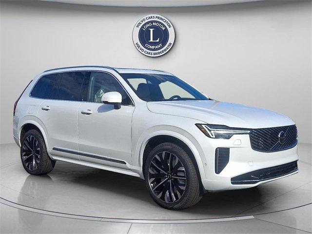 New 2026 Volvo XC90 B6 Plus w/ Protection Package Premier