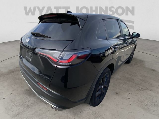 Used 2025 Honda HR-V Sport image 9