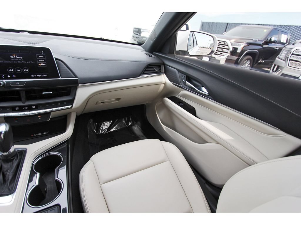 Used 2024 Cadillac CT4 Luxury RWD image 10