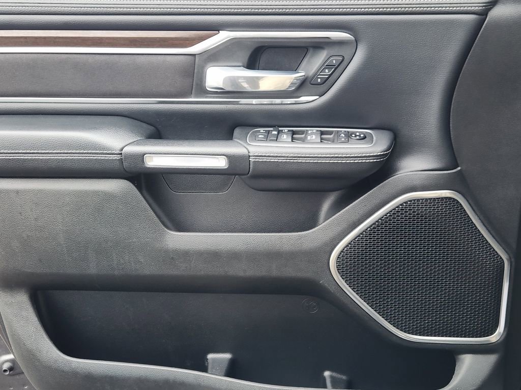 Used 2021 RAM 1500 Laramie RWD image 23