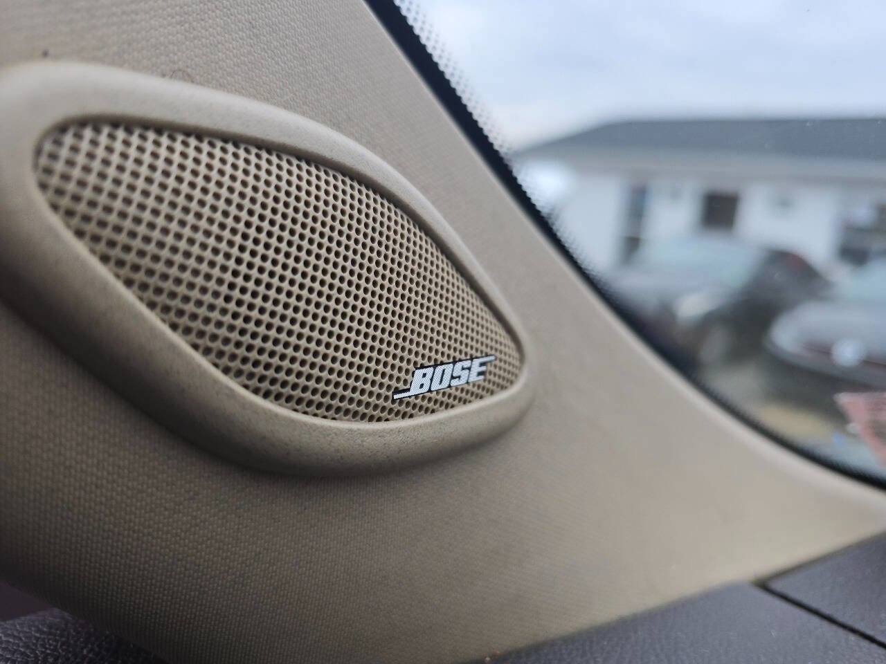 Used 2013 GMC Yukon Denali image 36