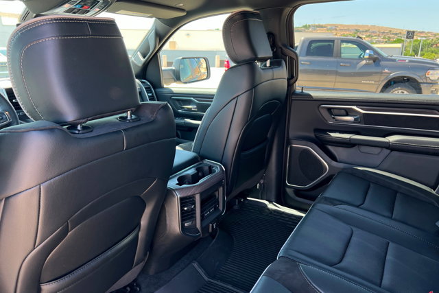 New 2026 RAM 1500 Laramie AWD/4WD image 19