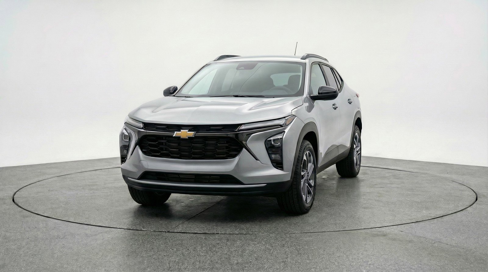 Used 2025 Chevrolet Trax LT w/ LT Convenience Package image 2