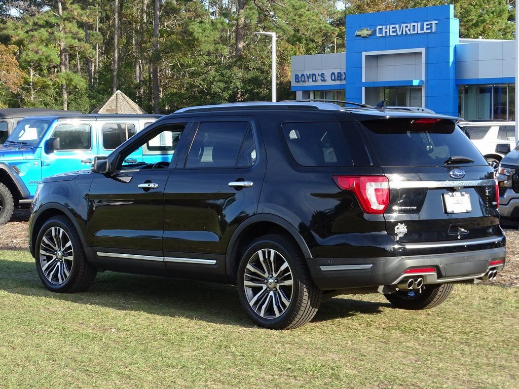 Used 2018 Ford Explorer Platinum image 4