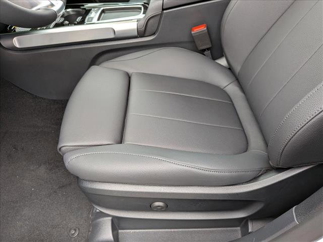 New 2026 Mercedes-Benz GLB 250 4MATIC image 4