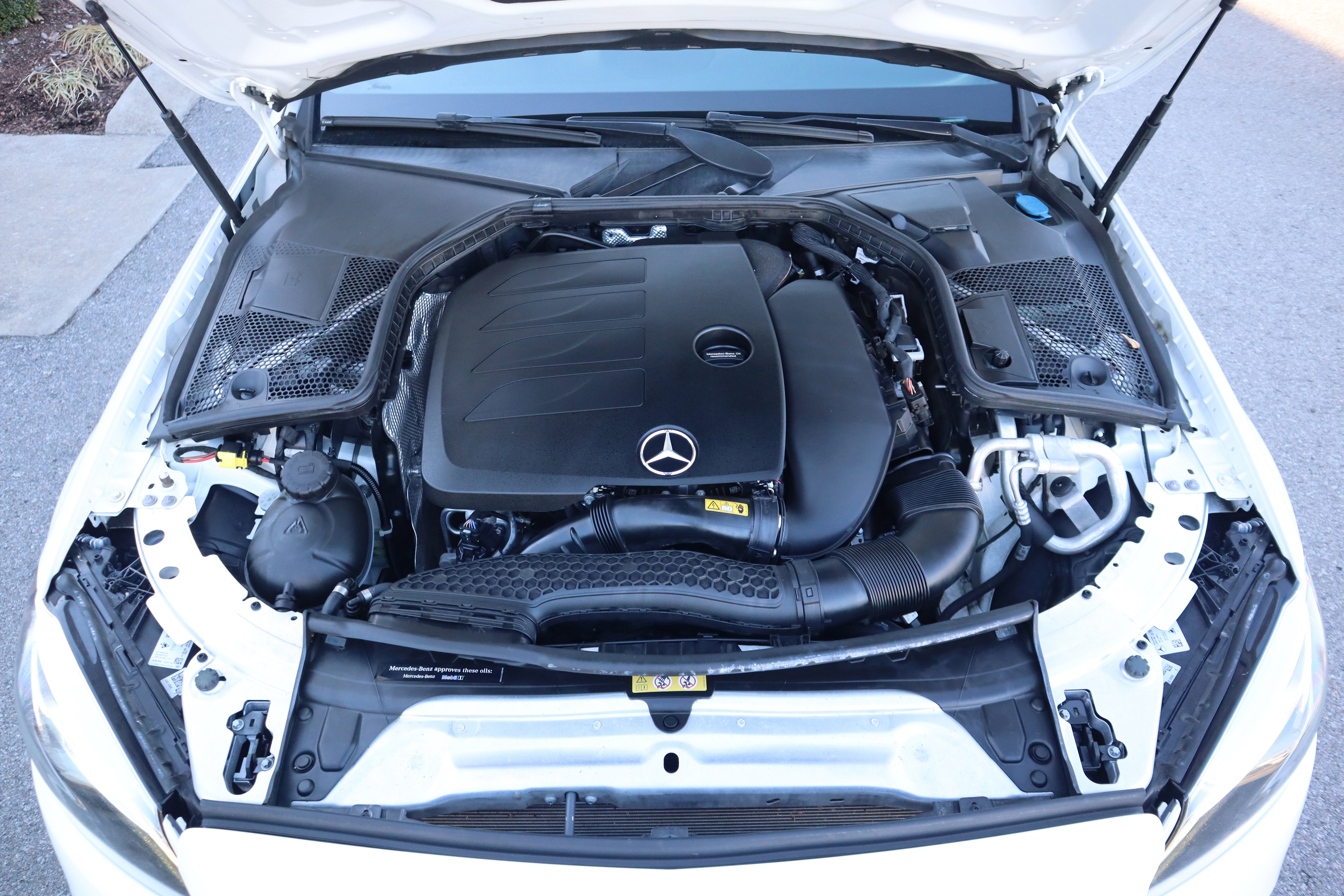 Used 2019 Mercedes-Benz C 300 Sedan image 31