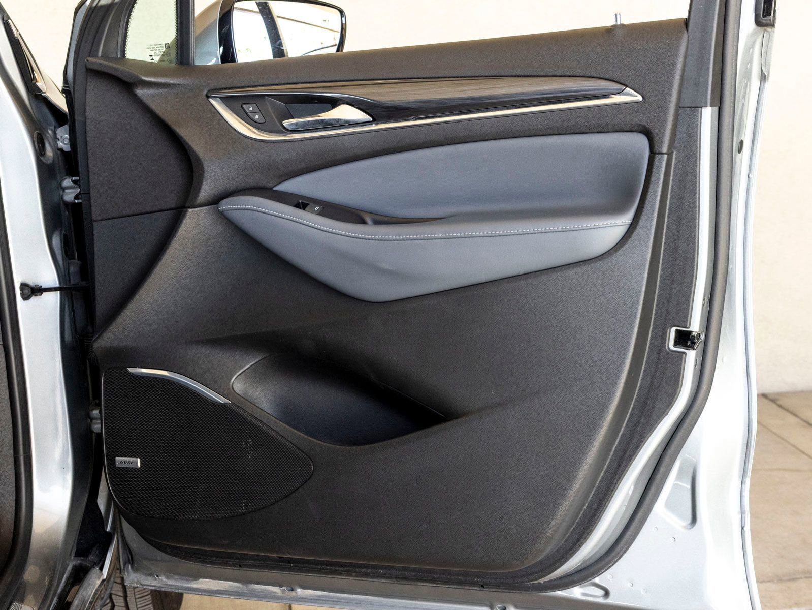 Used 2023 Buick Enclave Premium w/ Experience Buick Package image 26