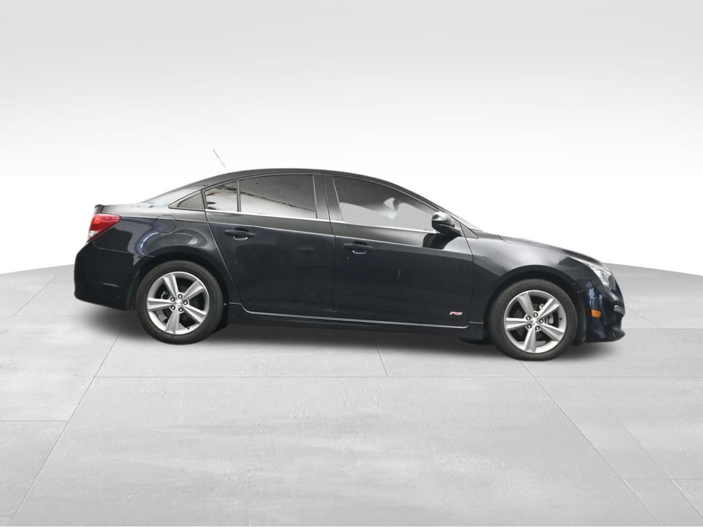 Used 2016 Chevrolet Cruze LT w/ Sun, Sound and Sport Package FWD image 14