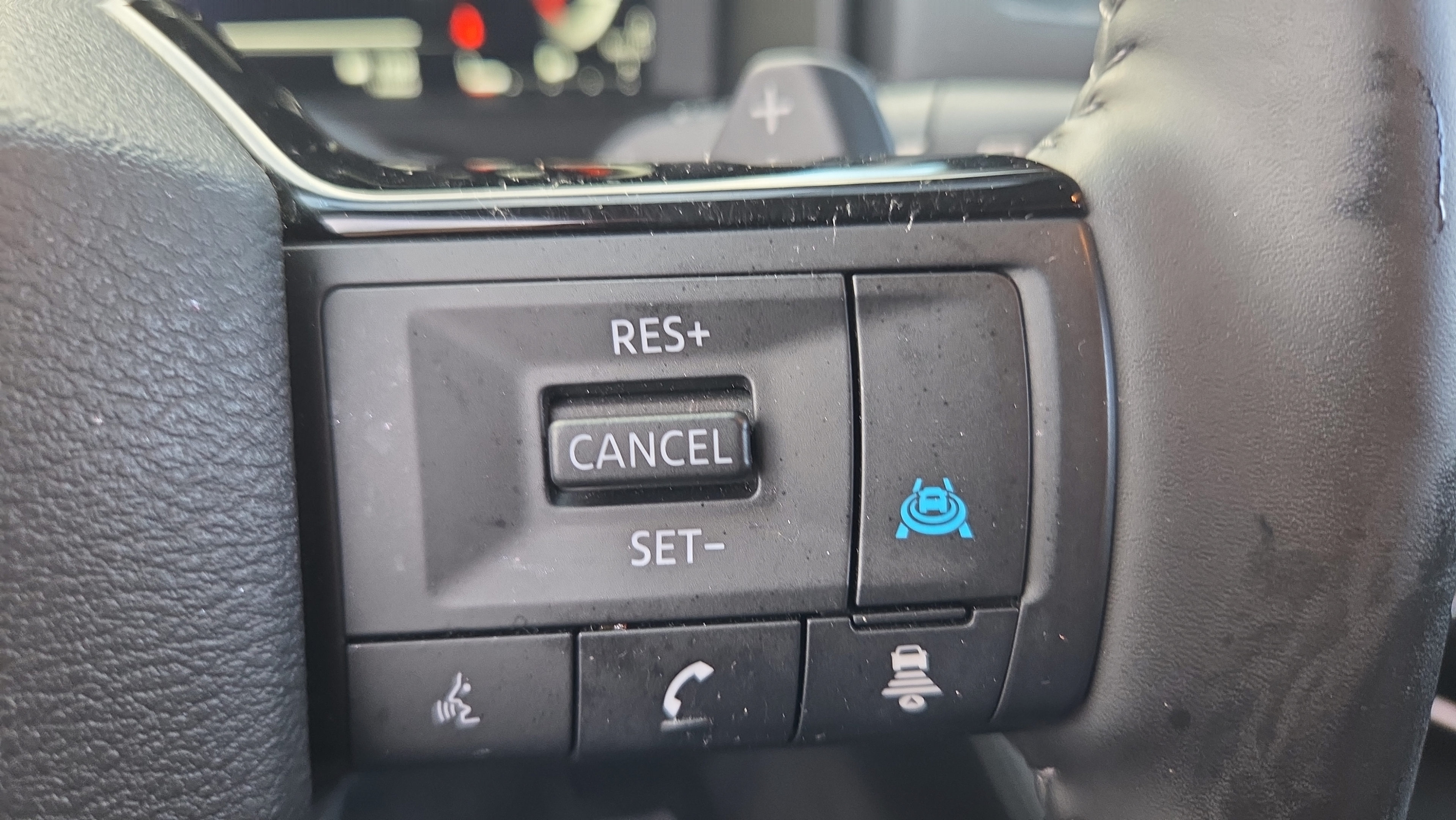 Used 2026 Nissan Rogue Platinum w/ Platinum Premium Package AWD/4WD image 27