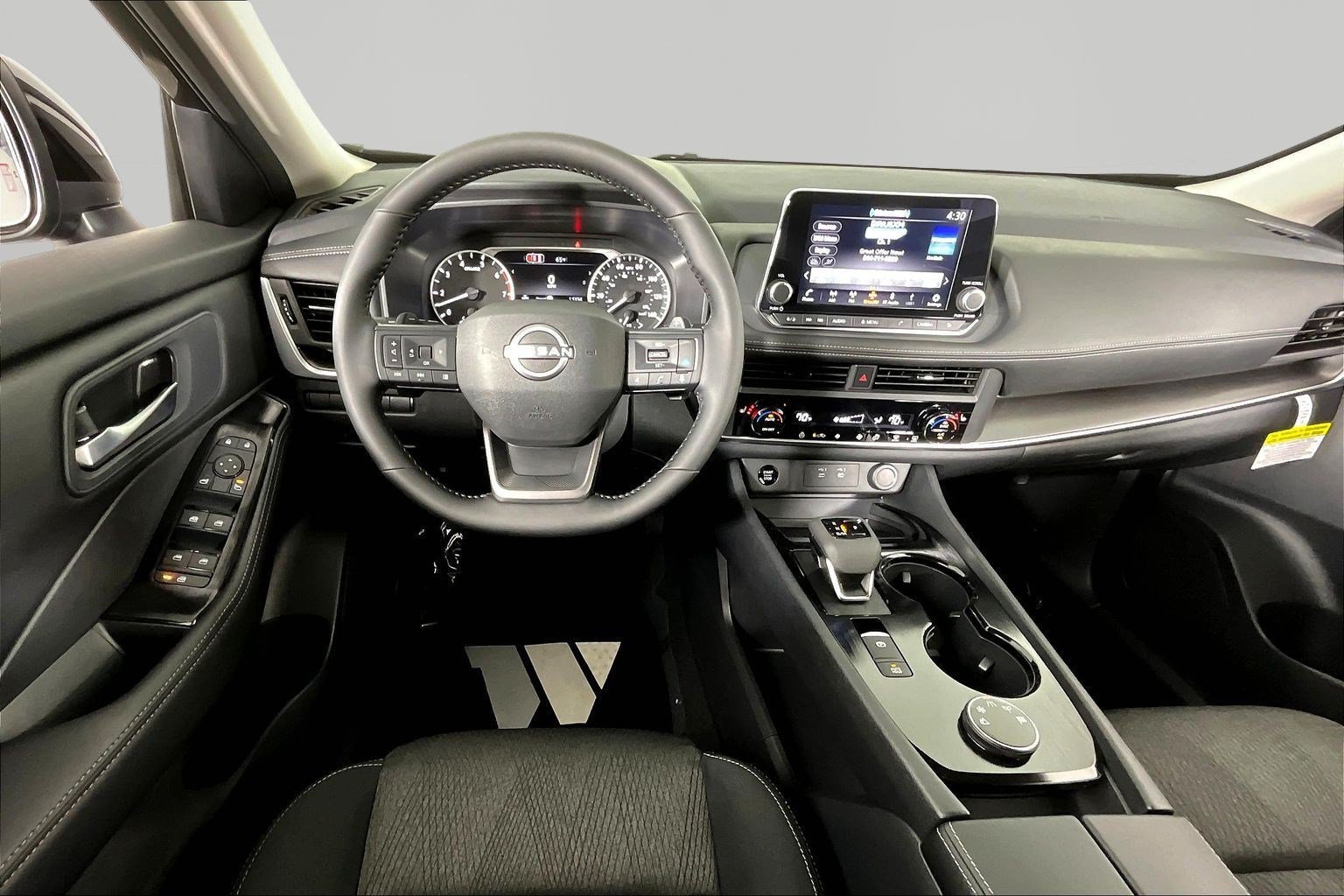 New 2026 Nissan Rogue SV w/ Cold Weather Package AWD/4WD image 9