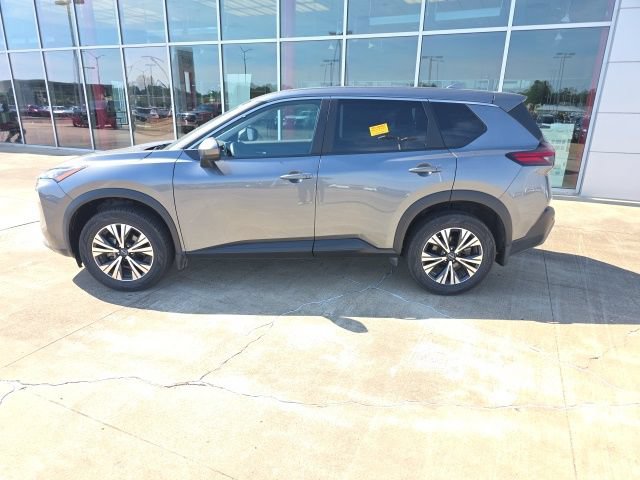 Used 2023 Nissan Rogue SV FWD image 6