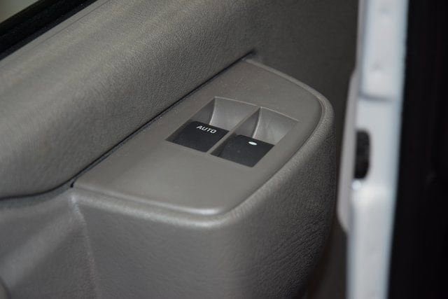 New 2025 Chevrolet Express 3500 w/ Power Convenience Package RWD image 29