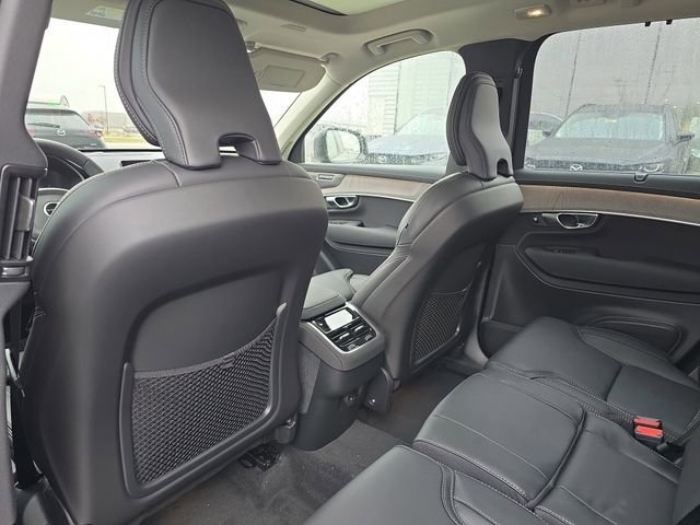 New 2026 Volvo XC90 B6 Ultra w/ Protection Package Premier AWD/4WD image 26