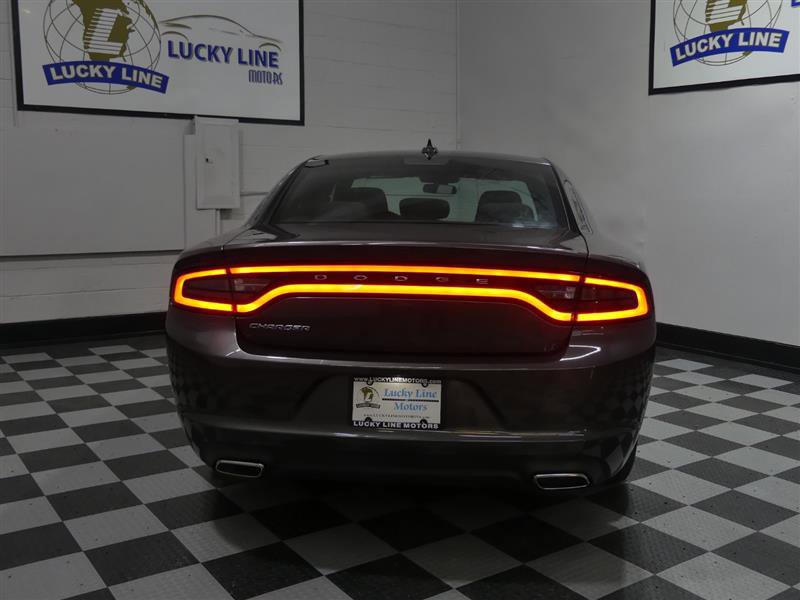 Used 2023 Dodge Charger SXT image 8