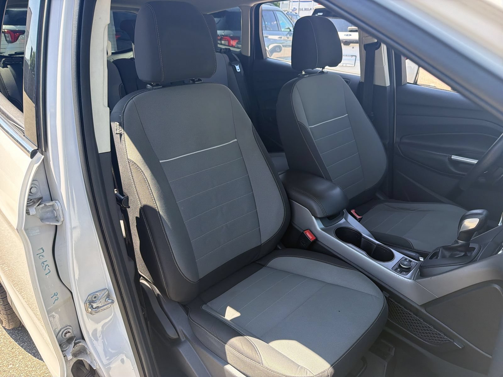 Used 2014 Ford Escape SE FWD image 21
