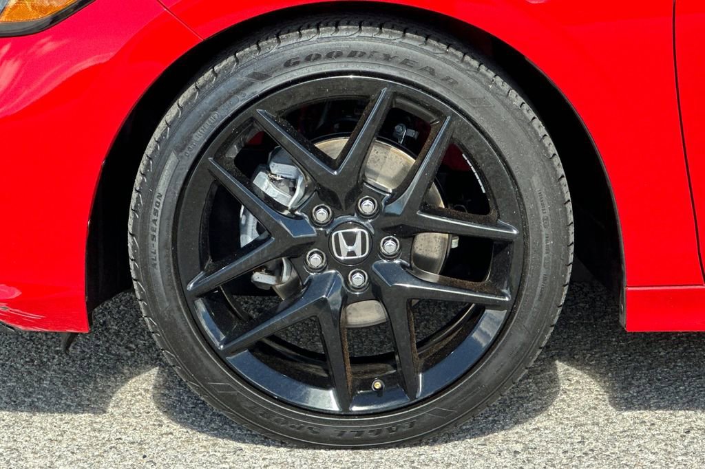 Used 2025 Honda Civic Sport image 29