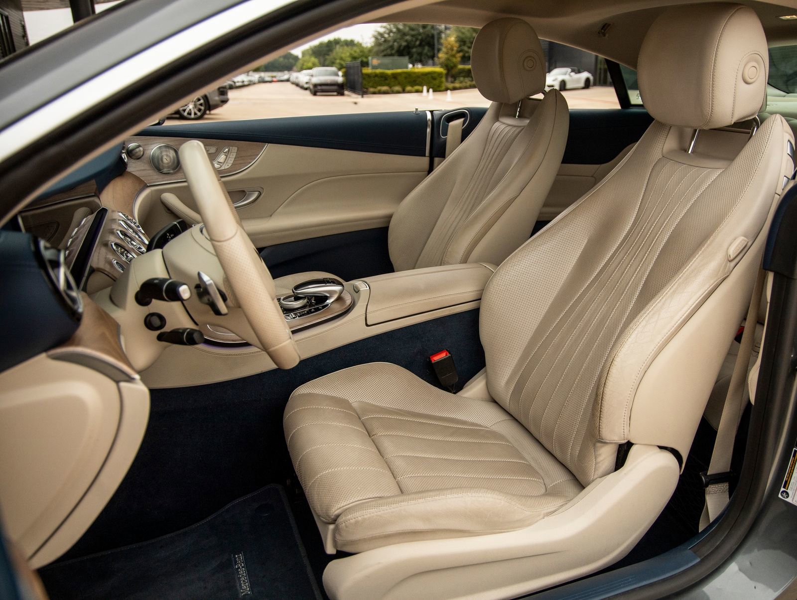 Used 2018 Mercedes-Benz E 400 Coupe image 23