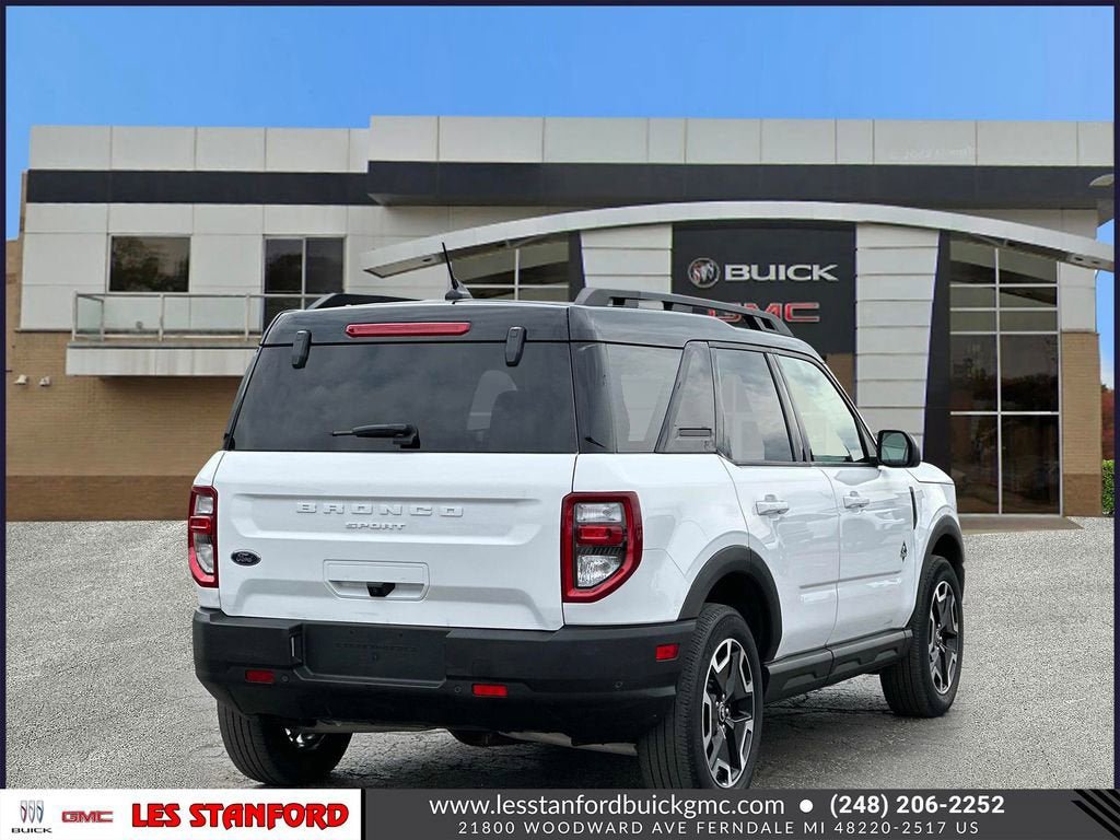 Used 2022 Ford Bronco Sport Outer Banks w/ Tech Package AWD/4WD image 6