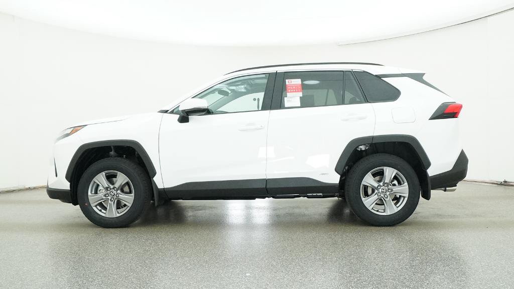 New 2025 Toyota RAV4 XLE w/ Convenience Package AWD/4WD image 22