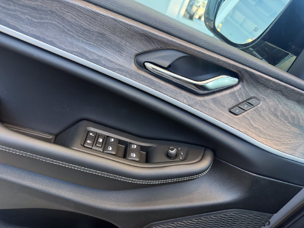 New 2027 Jeep Grand Cherokee Limited AWD/4WD image 6