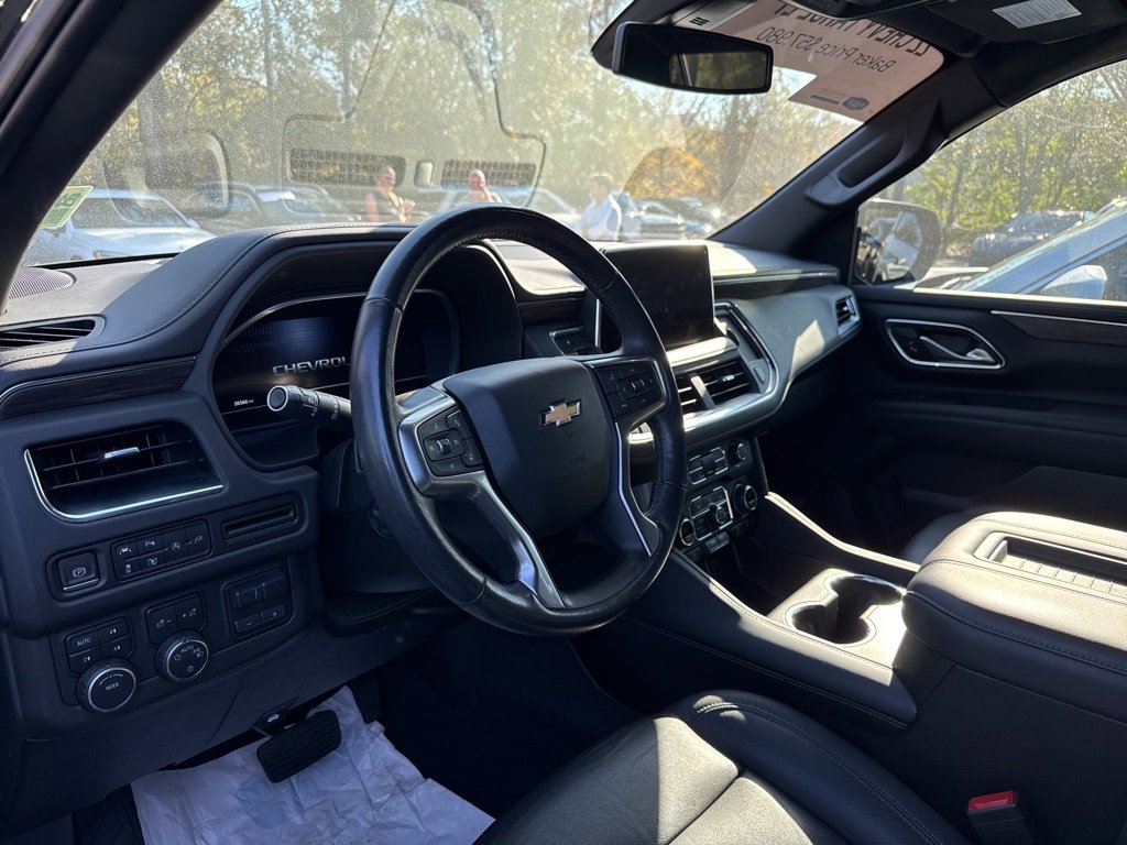 Used 2022 Chevrolet Tahoe LT w/ LT Signature Package image 6