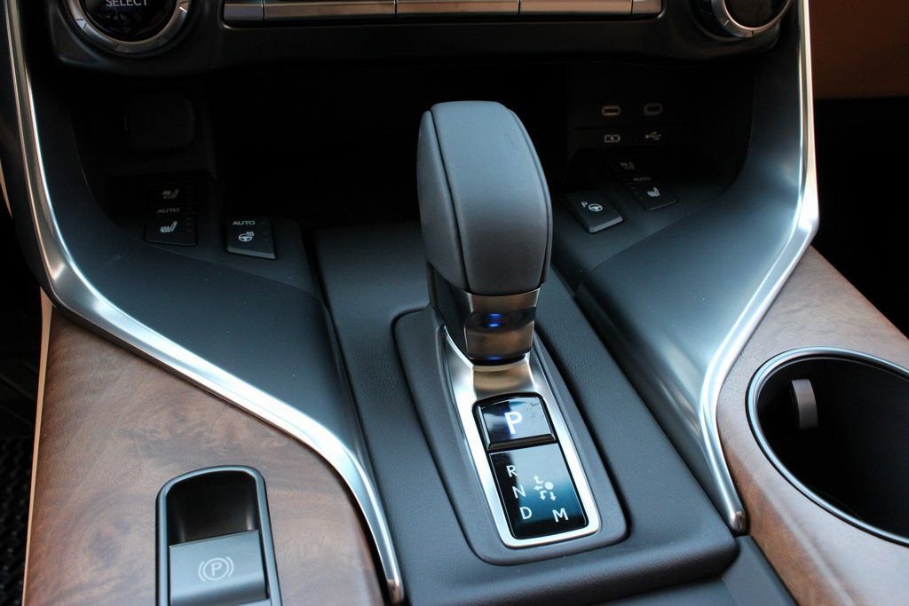 Used 2026 Lexus LX 700h Luxury w/ Accessory Package (Z1) image 20